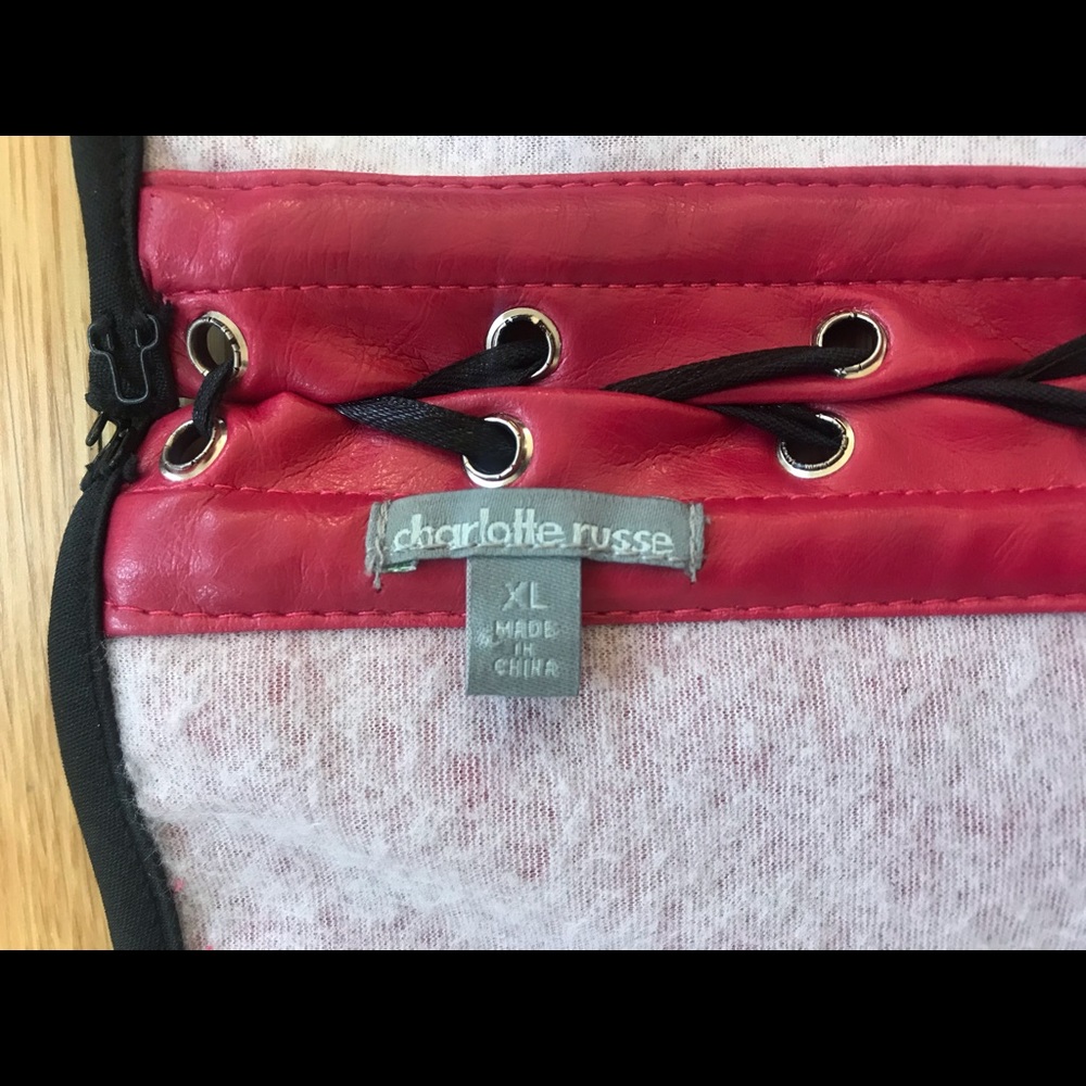RED LEATHER CORSET LACE BUSTIER❤️❤️❤️ - Picture 3 of 4